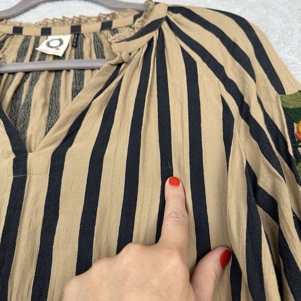 Anthropologie Akemi + Kin Manuela Blouse Womens M Black Tan Stripe Embroidered - Picture 9 of 14